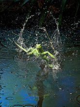Load image into Gallery viewer, Green Basilisk